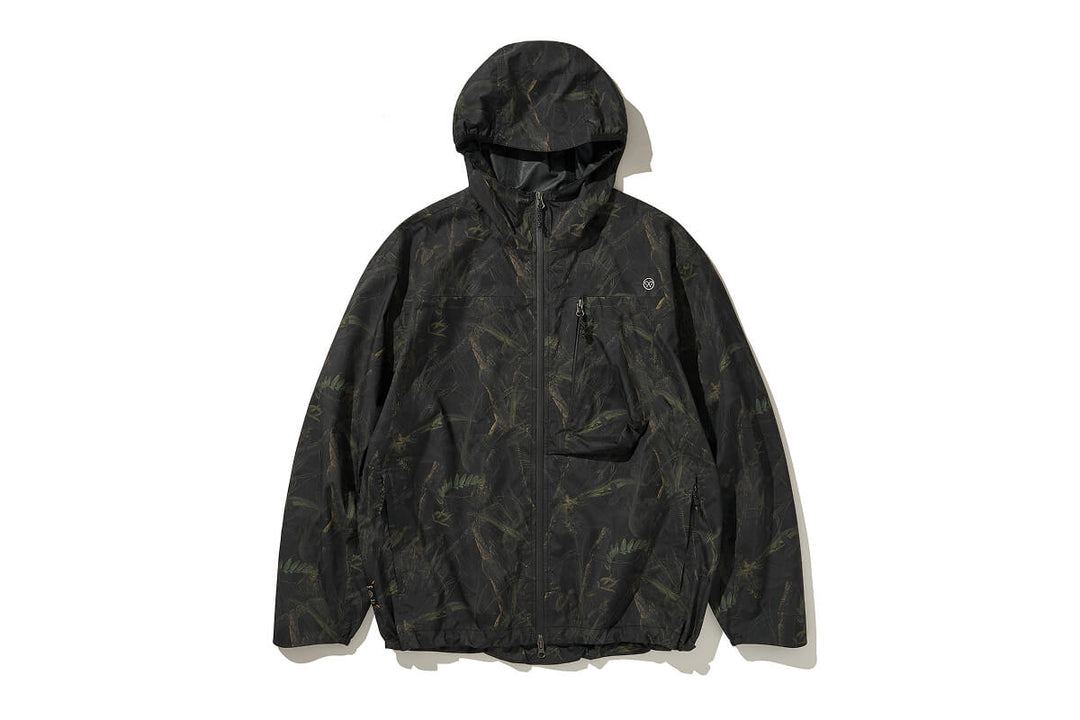 Airlite 3L Rain Jacket LEAF CAMO — 防水・透湿・撥水機能を備えた軽量レインジャケット HELEMENTオリジナルリーフカモ柄