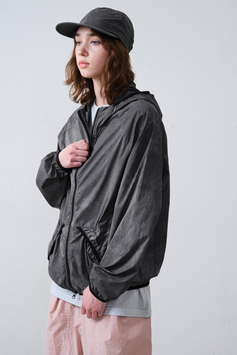 MontBlanc Packable Windbreakerのディテール